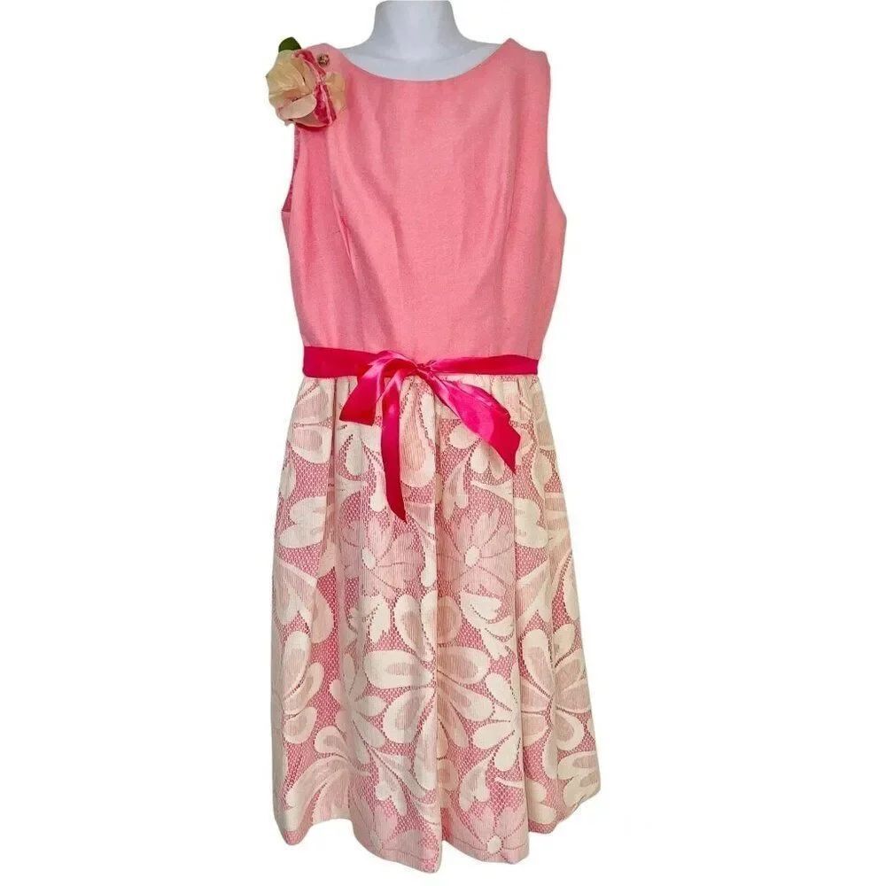 Vintage 60s Dress Womens XS Pink Lace Sleeveless Spring Wedding Flower Brooch